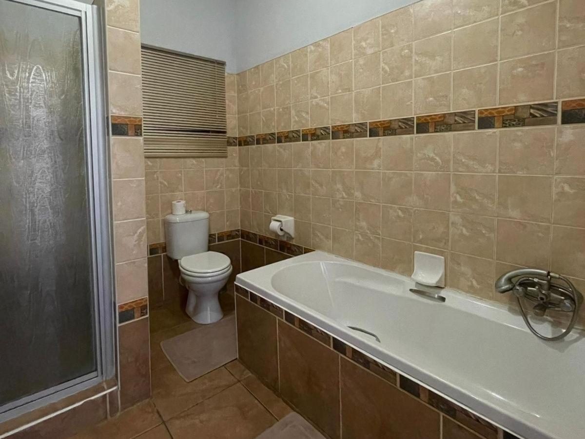 Eden Chalets Windhoek Værelse billede