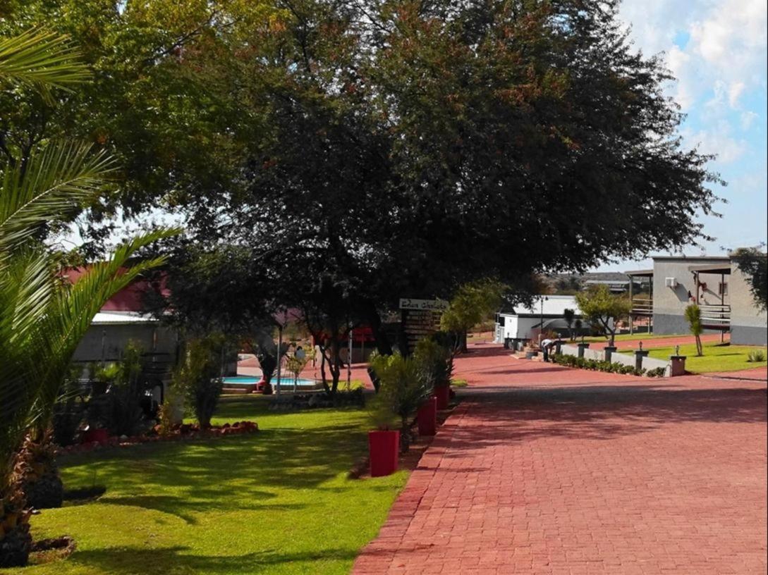 Eden Chalets Windhoek Eksteriør billede