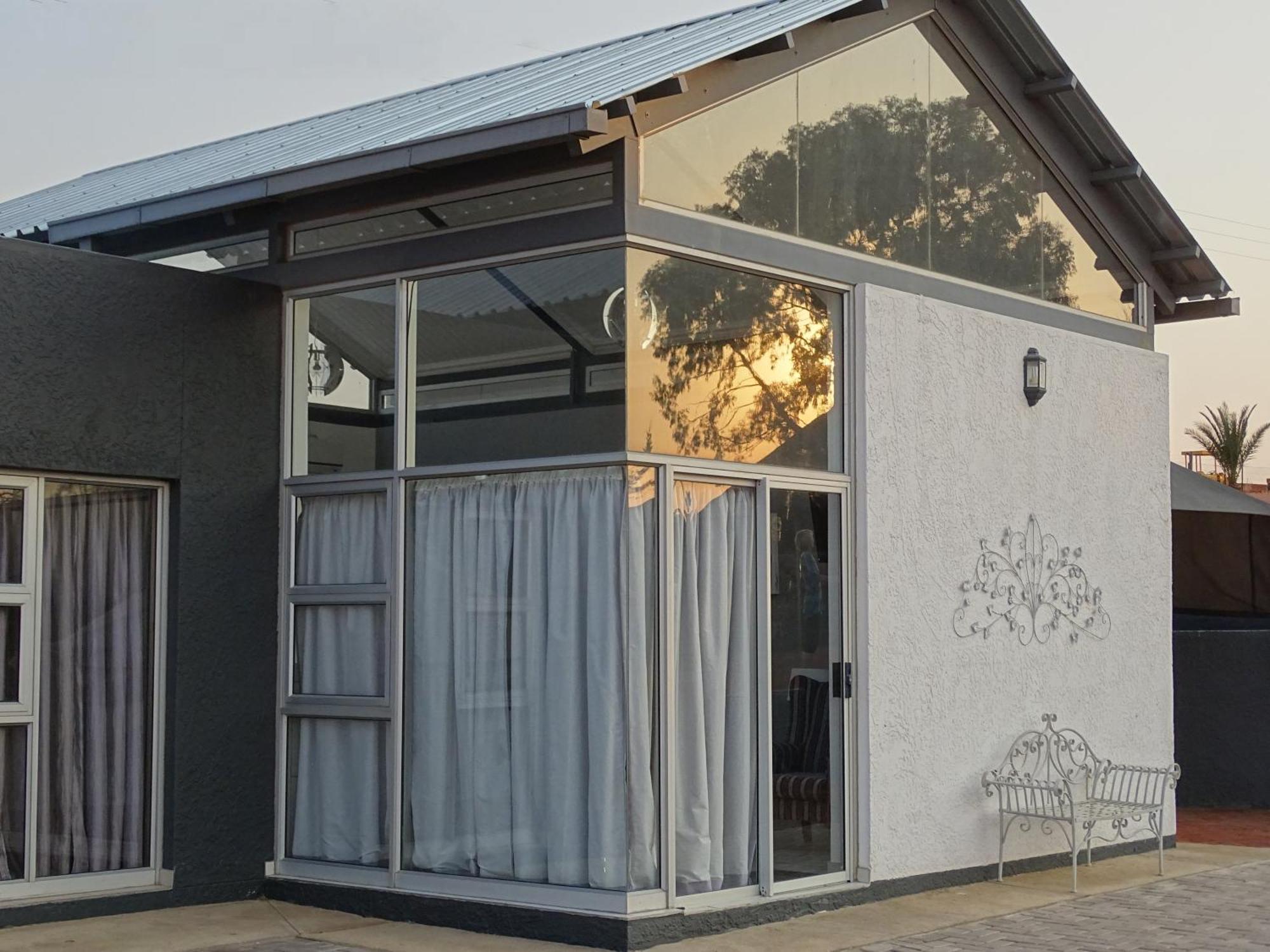 Eden Chalets Windhoek Eksteriør billede