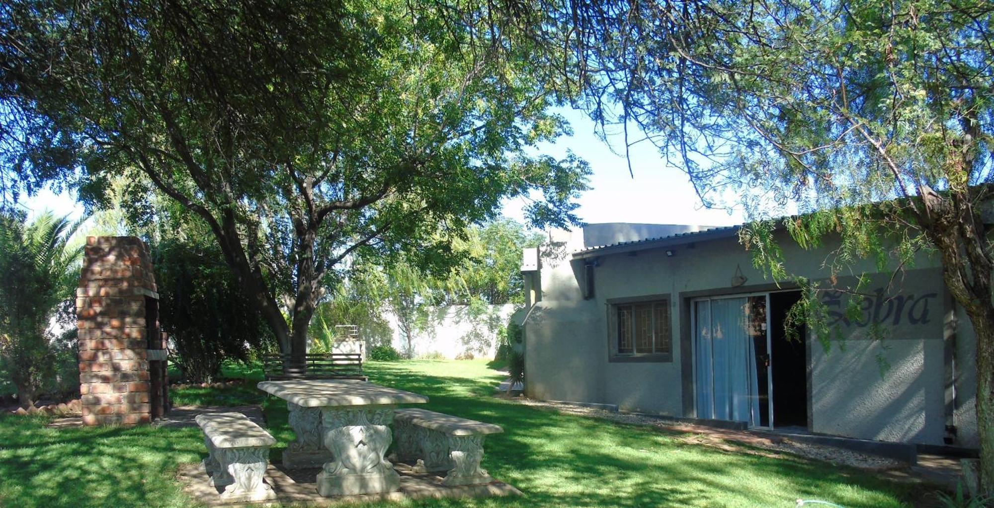 Eden Chalets Windhoek Eksteriør billede